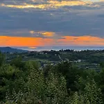 Glamping Istria Tiny Σαλέ