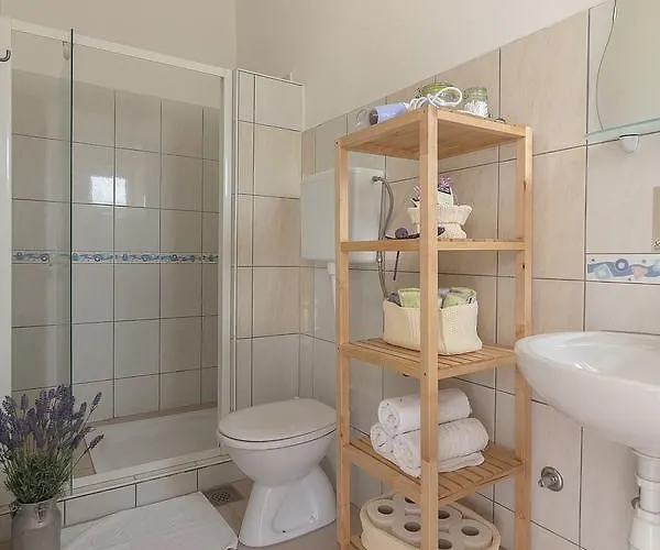 Glamping Istria Tiny Σαλέ