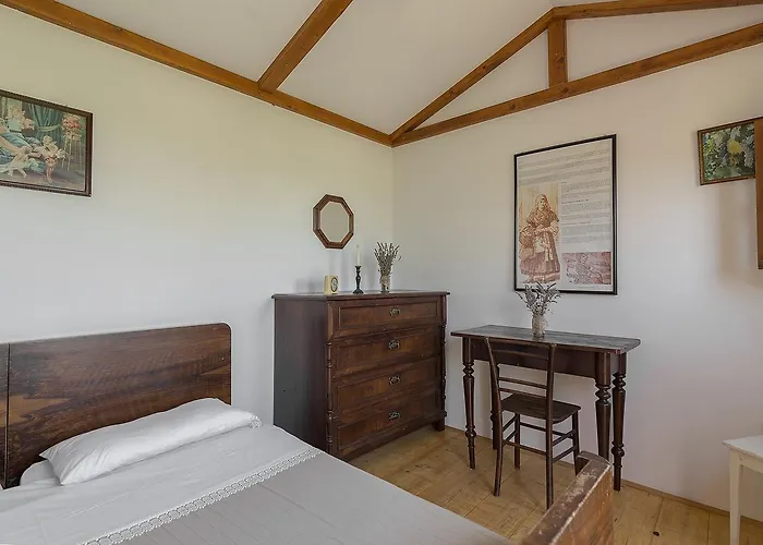 Glamping Istria Tiny Chalé